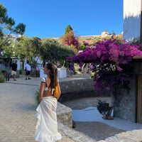 Milos Top