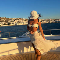 Milos Top