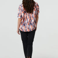 Printed 1/2 Turn-Up Sleeve Blouse