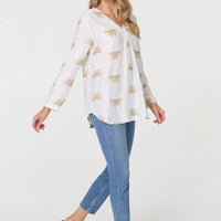 Embroidered Pleat 3/4 Sleeve Blouse