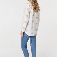 Embroidered Pleat 3/4 Sleeve Blouse
