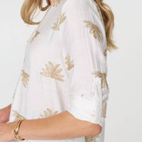 Embroidered Pleat 3/4 Sleeve Blouse