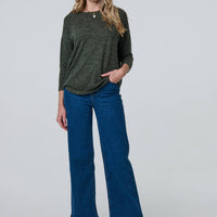 Relaxed Boat Neck 3/4 Sleeve Top