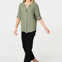 Button Detail 1/2 Sleeve V-Neck Blouse