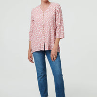 Ditsy Floral 3/4 Sleeve Curve Hem Top