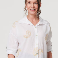 Embroidered 3/4 Turn-Up Sleeve Shirt