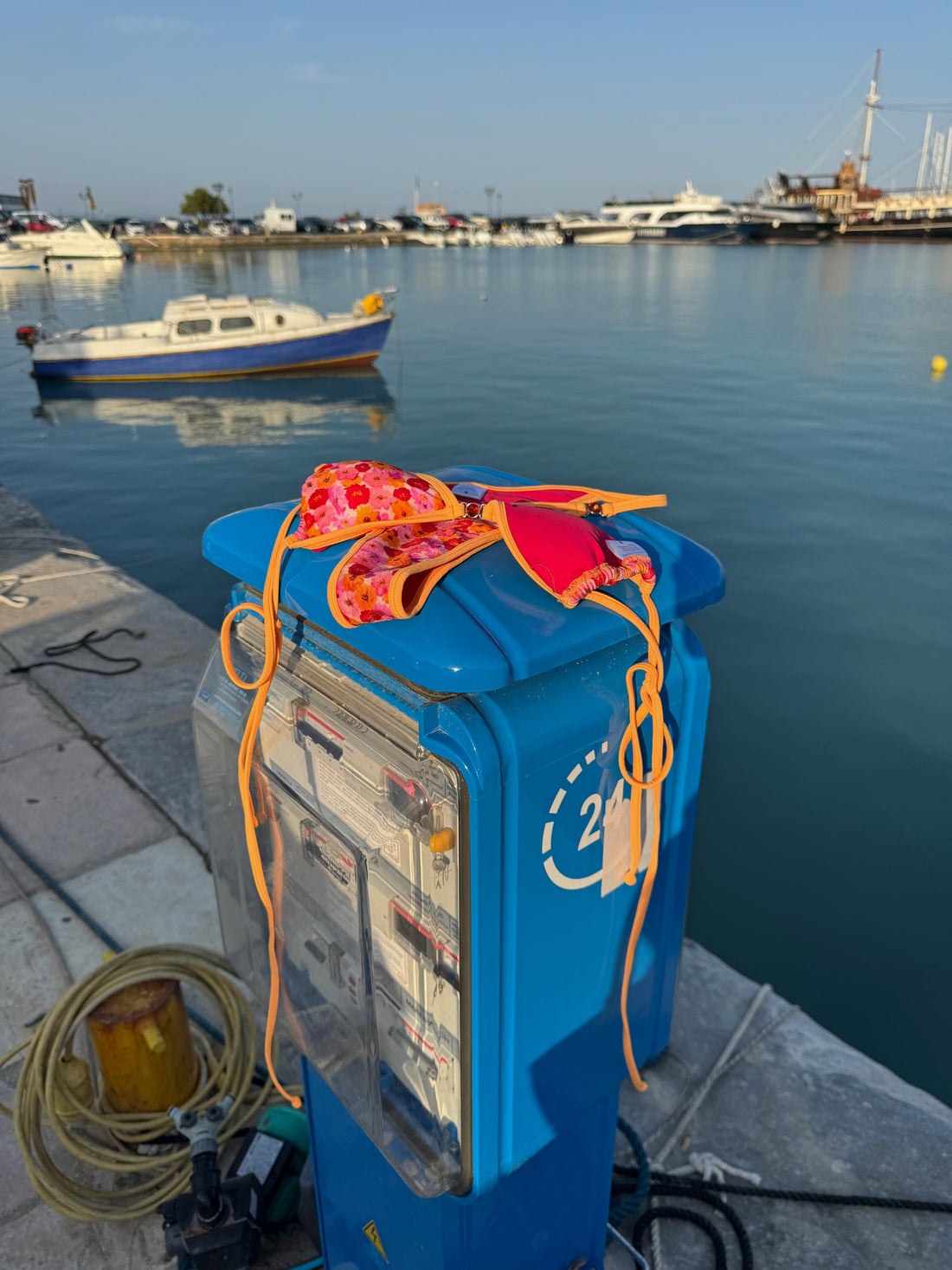 Sunset Soda Top