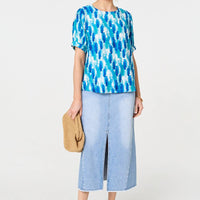 Printed 1/2 Turn-Up Sleeve Blouse