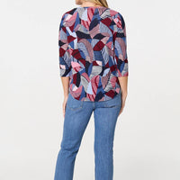 Abstract Print 3/4 Sleeve Curve Hem Top