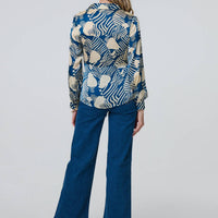 Printed Tie Front Long Sleeve Blouse
