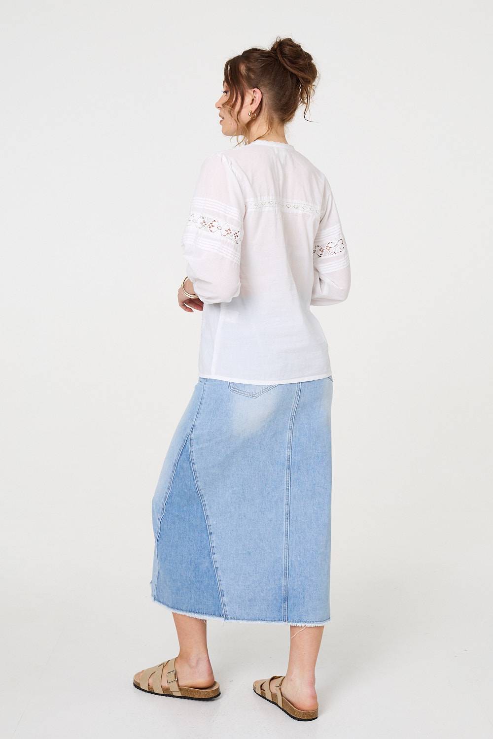 Lace Trim 3/4 Sleeve V-Neck Blouse