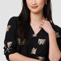 Embroidered Pleat 3/4 Sleeve Blouse