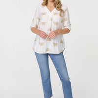 Embroidered Pleat 3/4 Sleeve Blouse