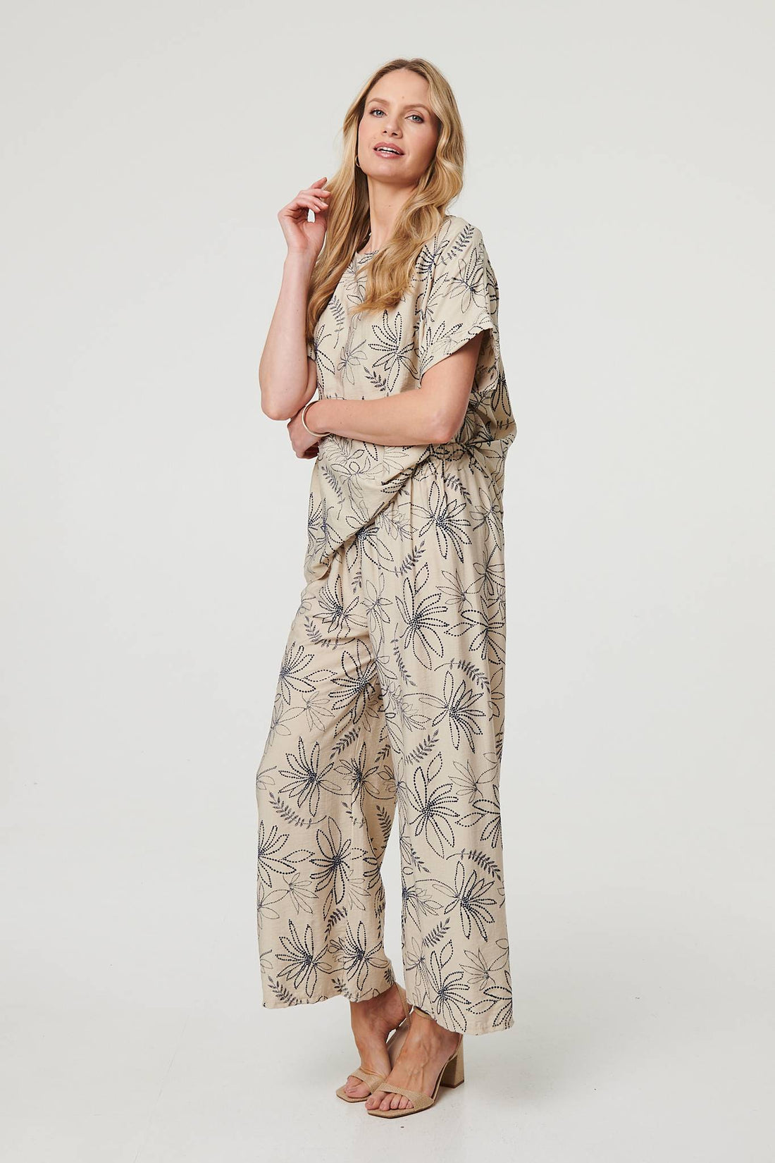 Floral Relaxed Short Sleeve Top