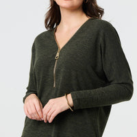 Zip Front V-Neck Relaxed 3/4 Sleeve Top