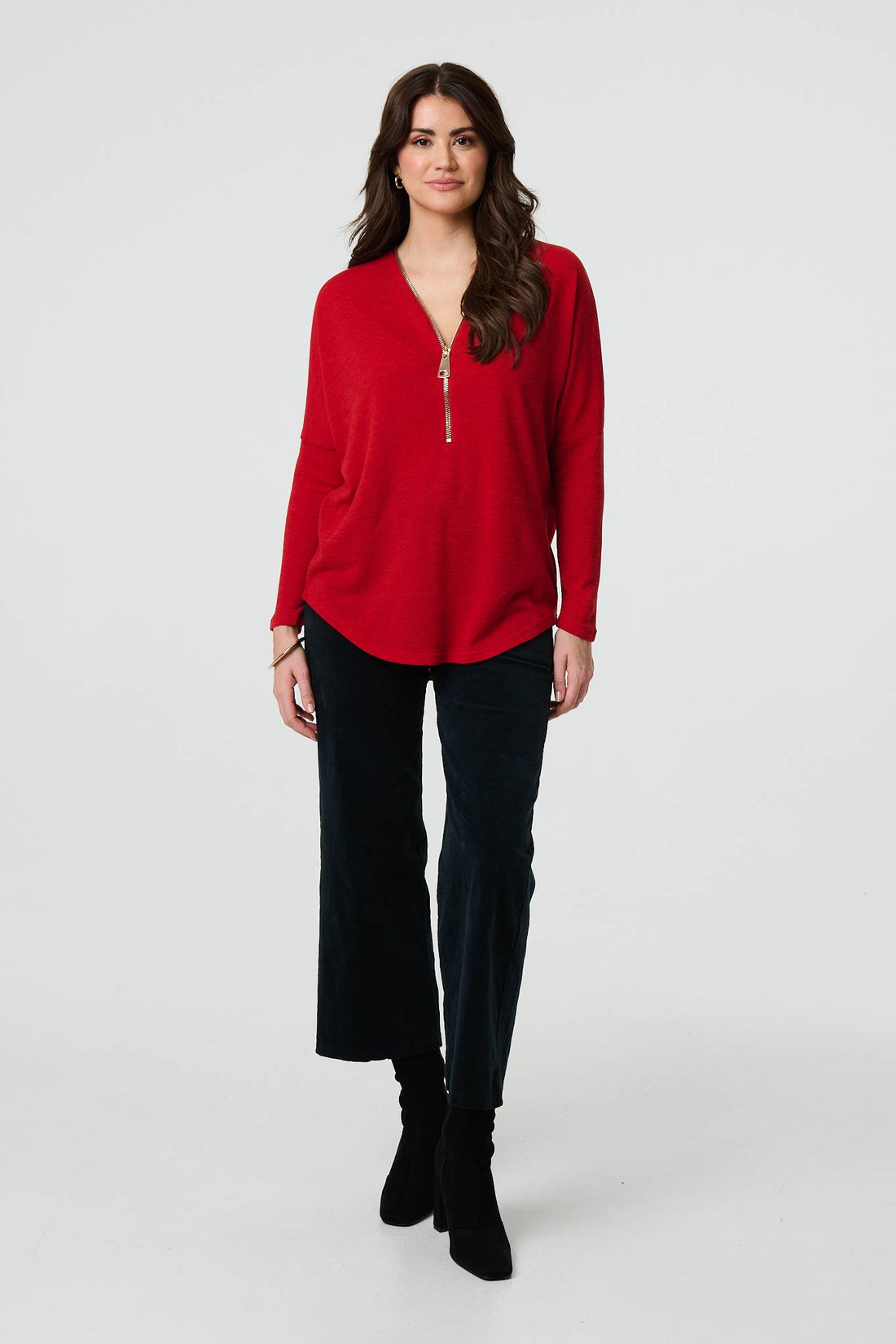 Zip Front V-Neck Relaxed 3/4 Sleeve Top