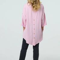 Relaxed High Low 3/4 Sleeve Shirt