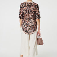 Floral 3/4 Sleeve Curve Hem Blouse