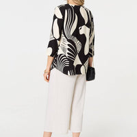 Abstract 3/4 Sleeve Button Detail Blouse