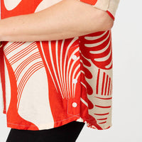 Abstract 3/4 Sleeve Button Detail Blouse